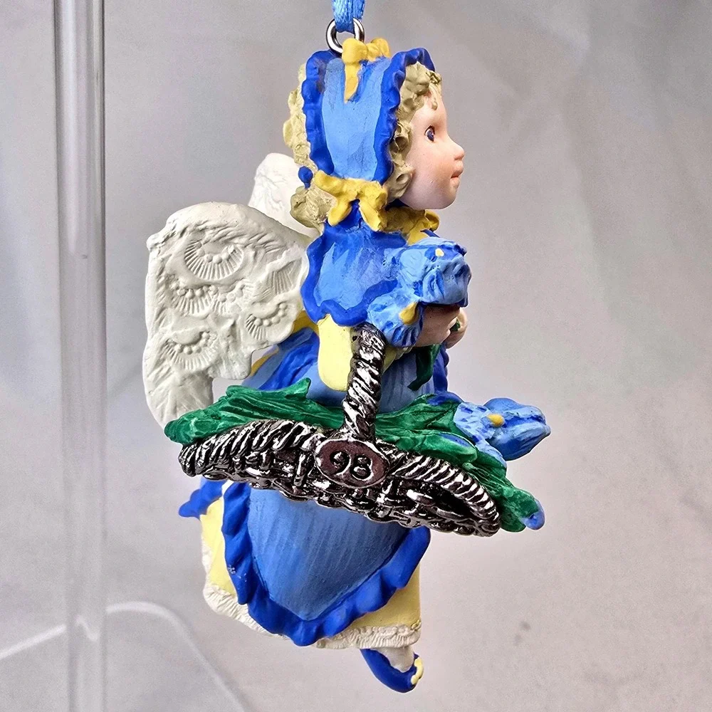 1998 Hallmark Keepsake‎ Ornament Iris Angel 